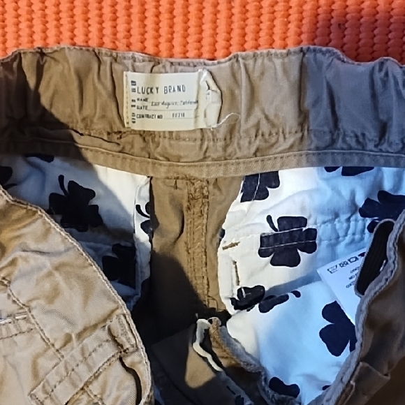 Lucky Brand Kids EUC Brown Cargo Shorts Size 8. - Picture 2 of 6